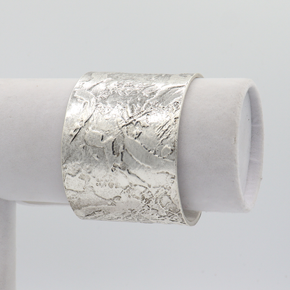 Light Hammered Cuff
