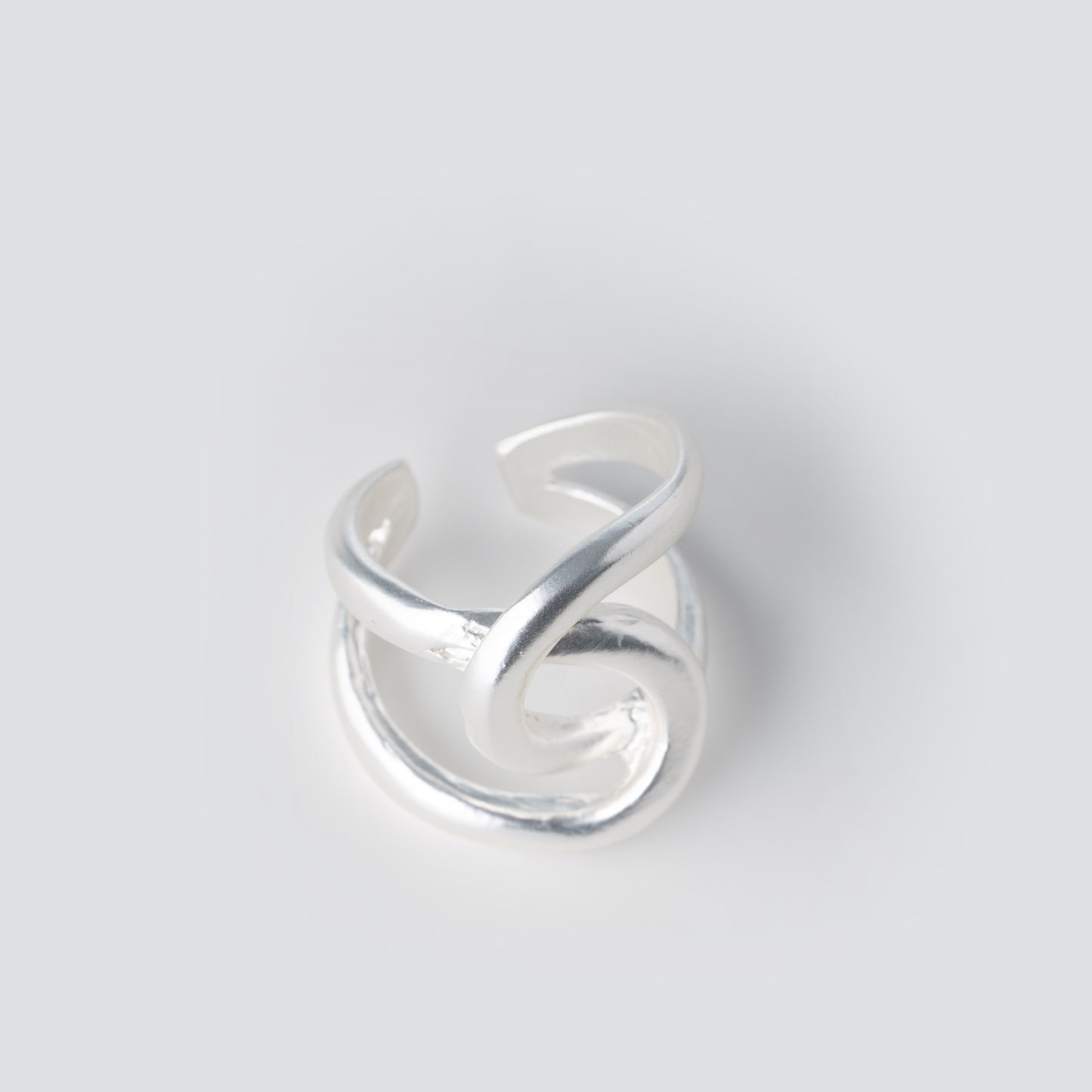 Intertwined Link Oversize Ring