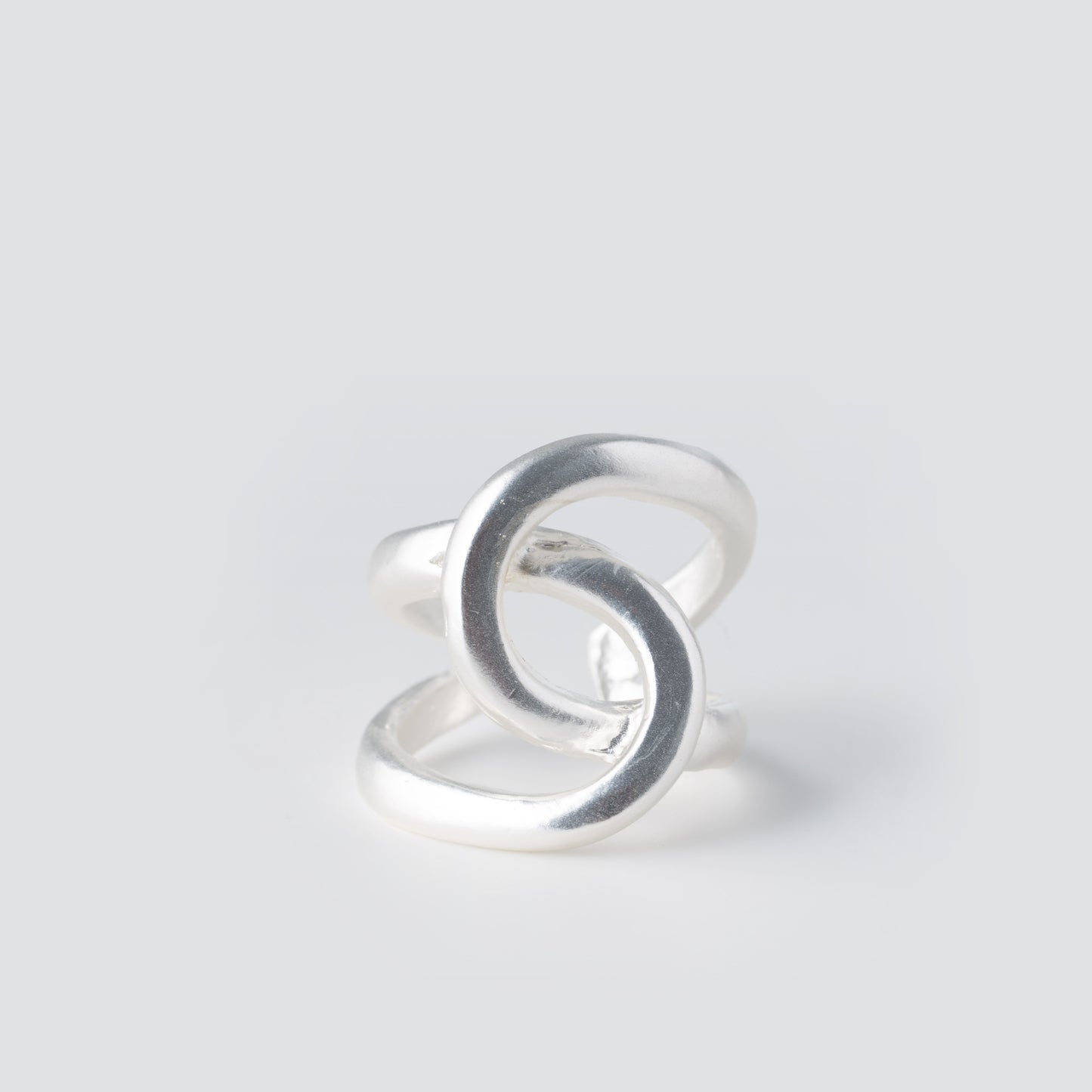 Intertwined Link Oversize Ring