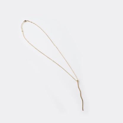 Wavy Branch Necklace