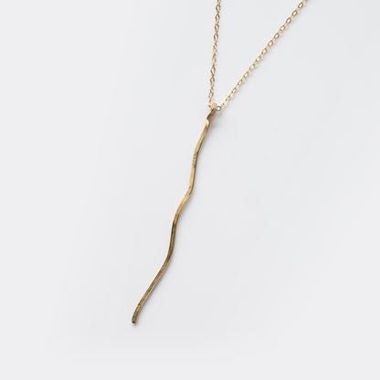 Wavy Branch Necklace