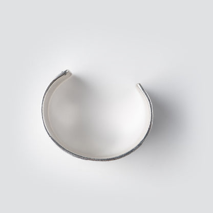 Light Hammered Cuff