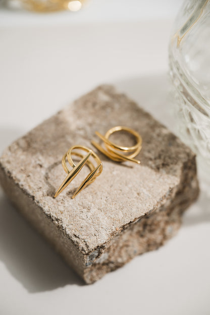 Barbed Wire Spike Ring